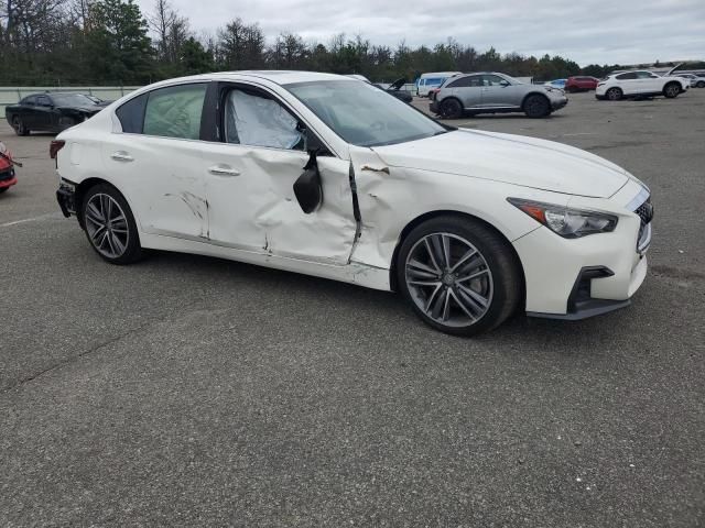 2015 Infiniti Q50 Base