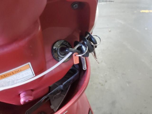 2012 Genuine Scooter Co. Buddy 170I