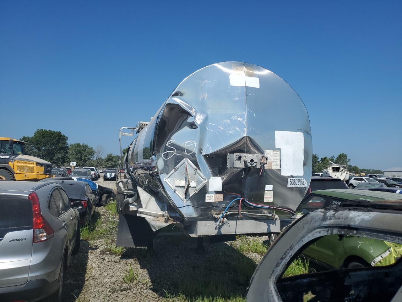 2000 Bulk Tanker