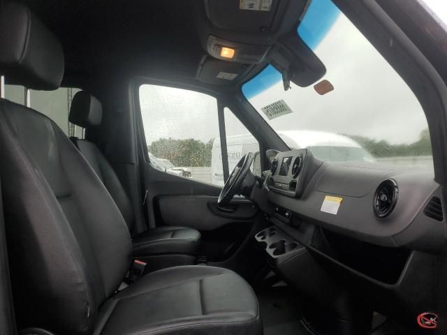 2022 Mercedes-Benz Sprinter 2500