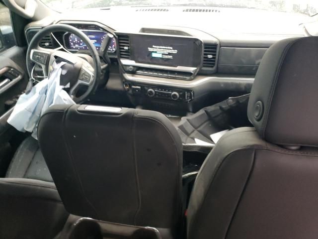 2025 Chevrolet Silverado K3500 LT