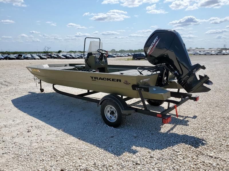 2023 Tracker Boat Boat Boat