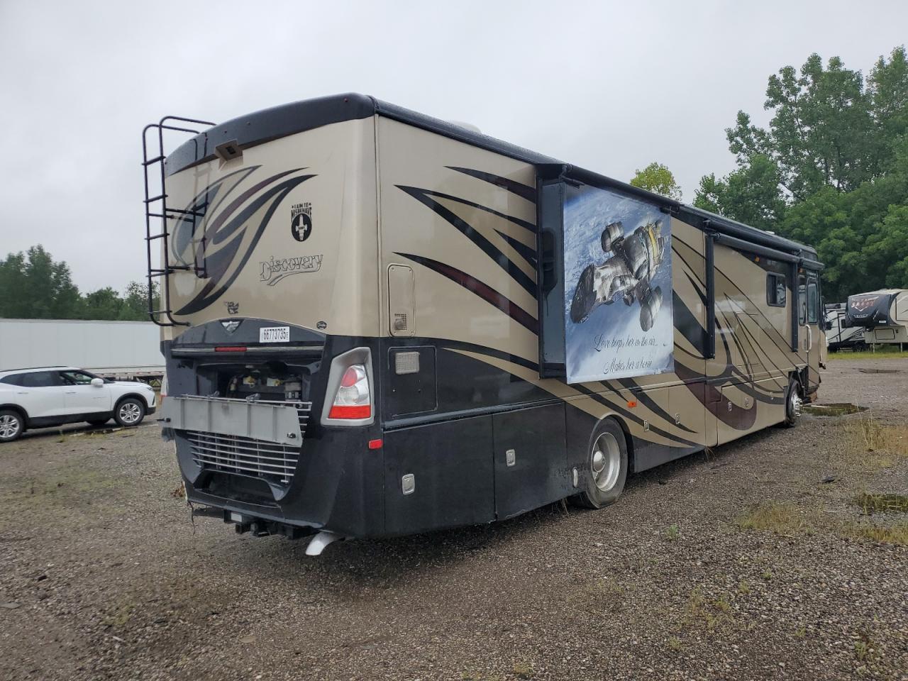 2014 Freightliner Chassis XC