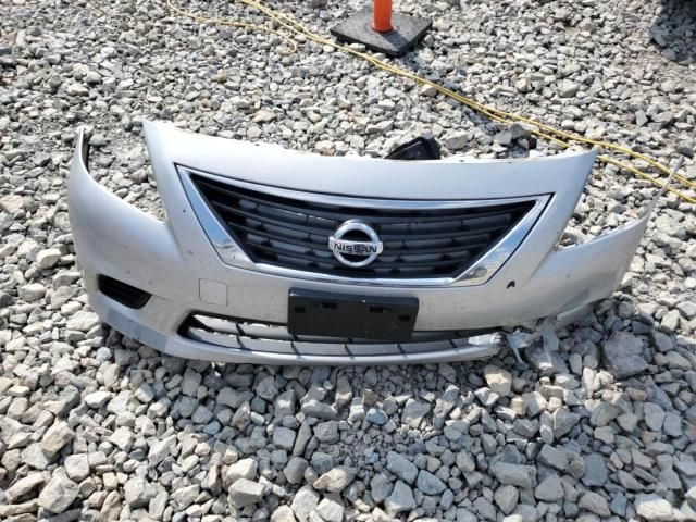 2013 Nissan Versa S