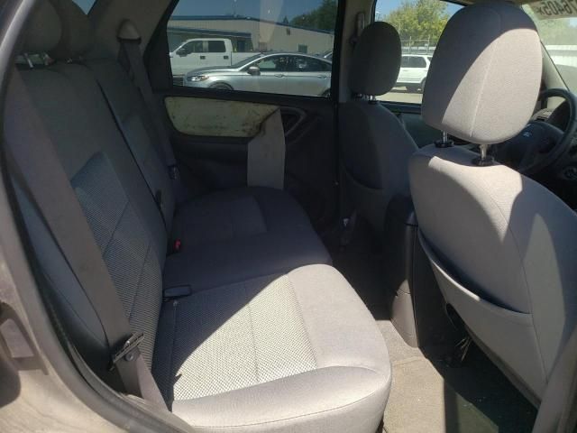2005 Ford Escape XLT