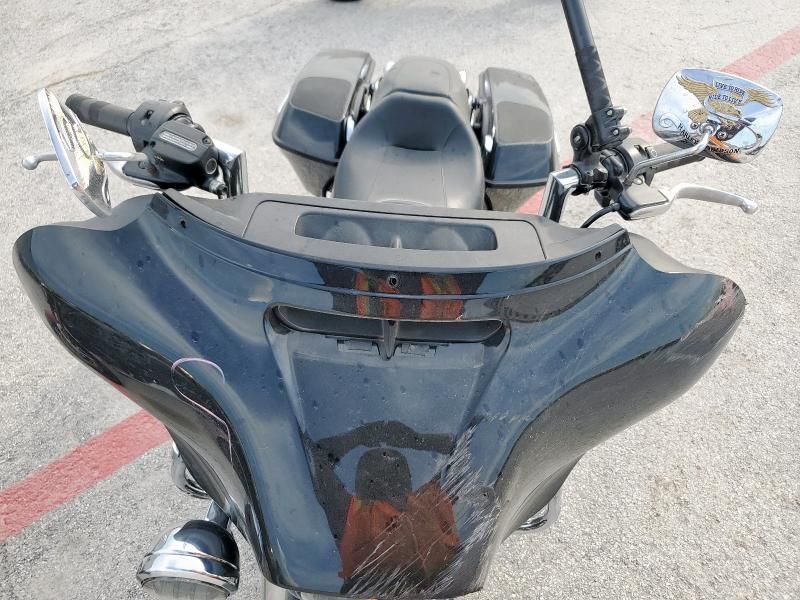 2023 Harley-Davidson Flhx