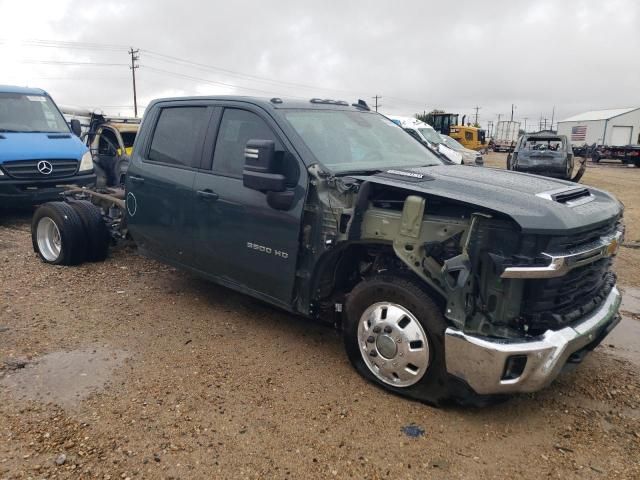 2025 Chevrolet Silverado K3500 LT