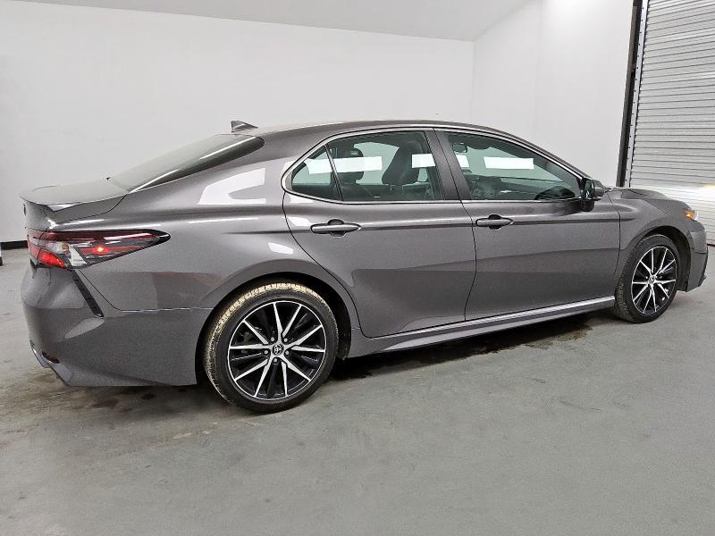2023 Toyota Camry se Night Shade