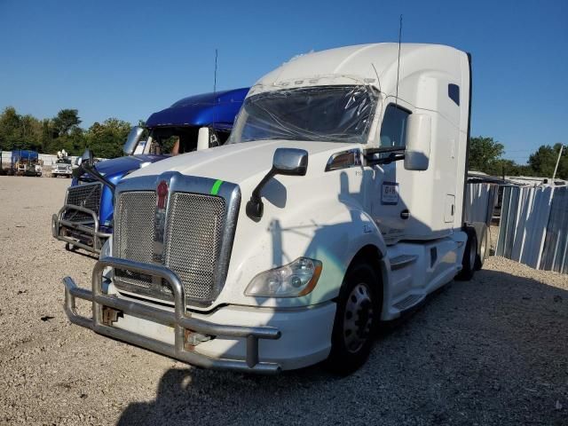 2021 Kenworth T680 Semi Truck