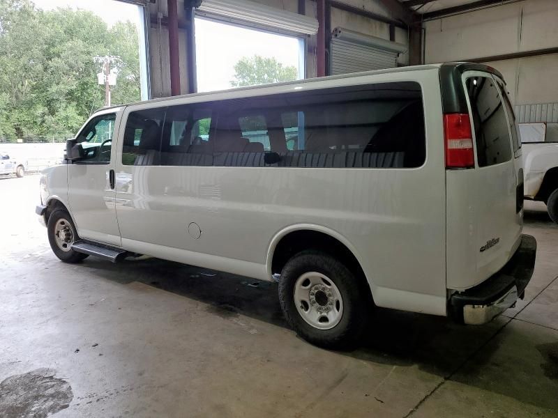 2020 Chevrolet Express G3500 LT
