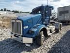 2012 Kenworth T800 Semi Truck