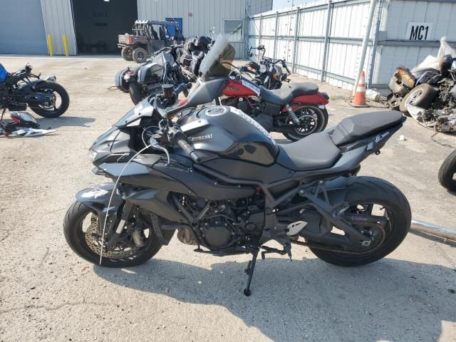 2021 Kawasaki ZR1000 K