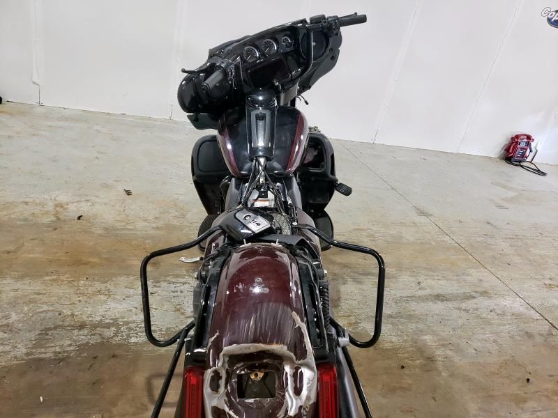 2022 Harley-Davidson Flhtk