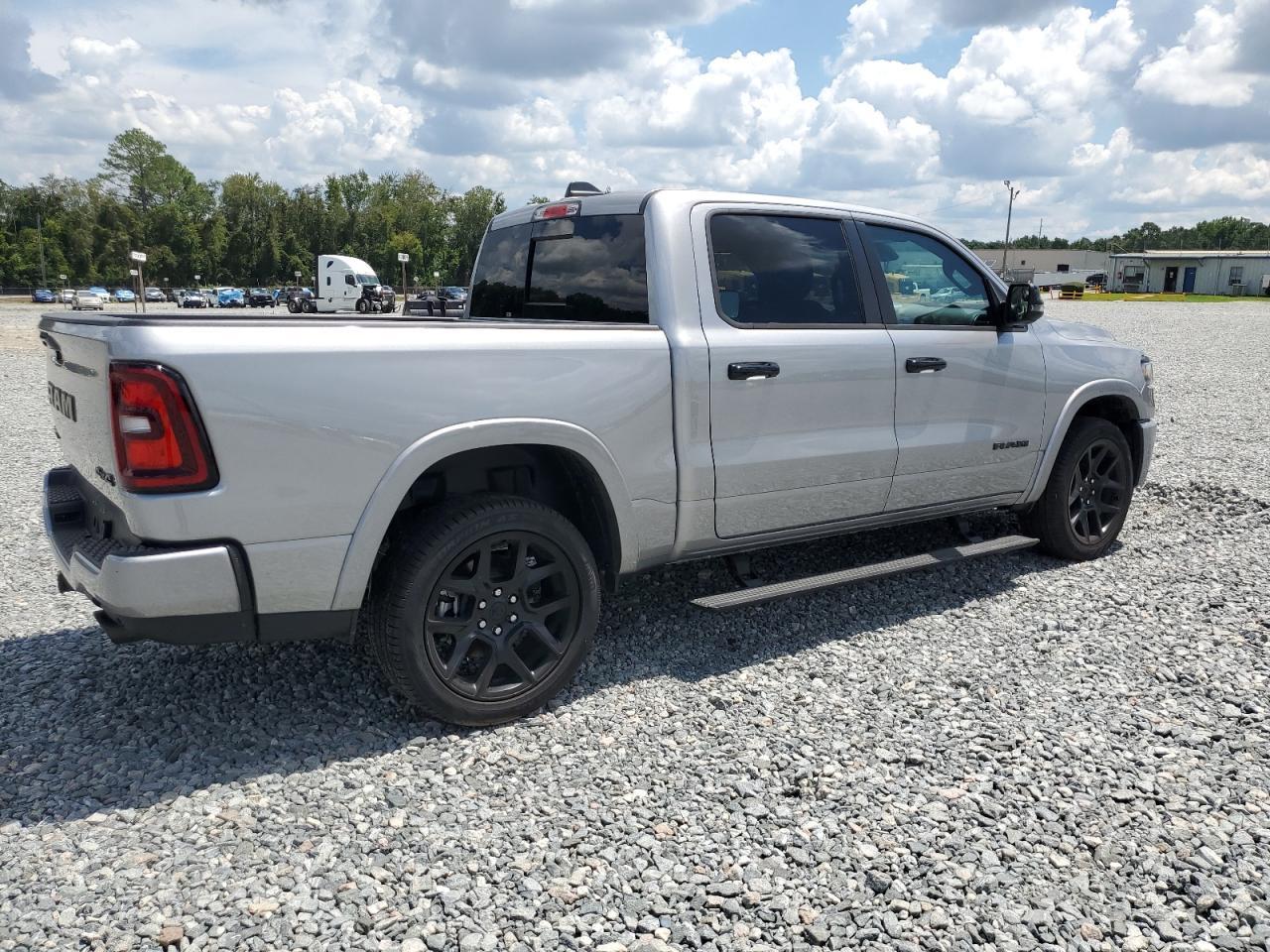 2025 Dodge 1500 Laramie