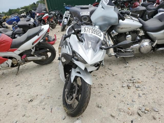 2025 Kawasaki EX500 H