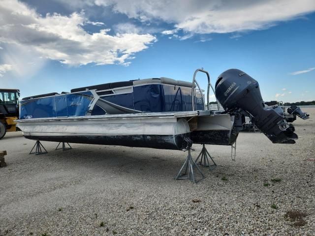 2023 Avalon Boat