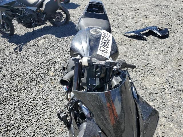 2005 Yamaha YZFR6 L