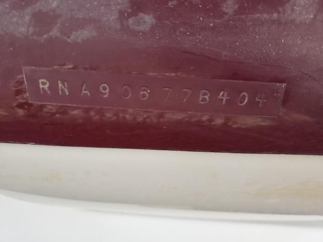 2004 Reinell Boat