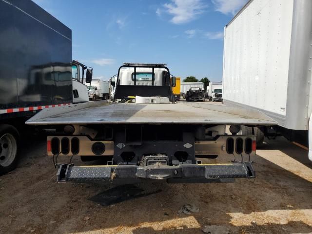 2023 Isuzu NRR