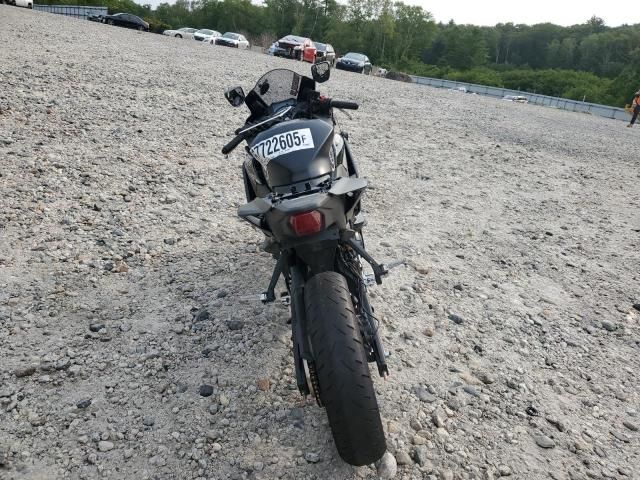 2025 Yamaha YFZ320 A