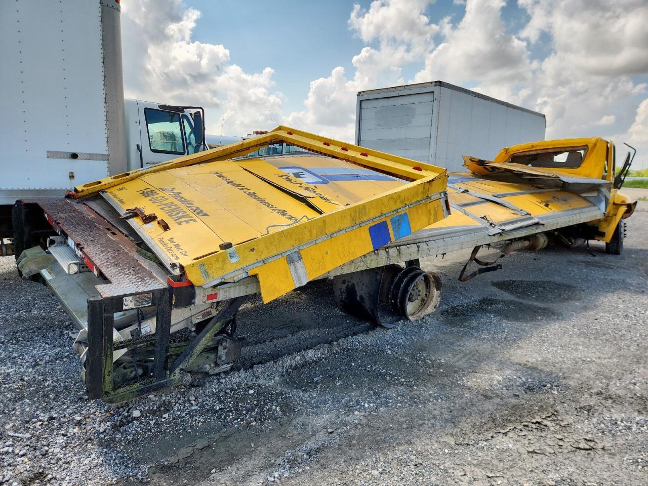 2013 International 4000 4300-Trucks