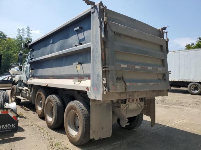 2020 Western Star 2020 Western Star 4700 Dump Truck