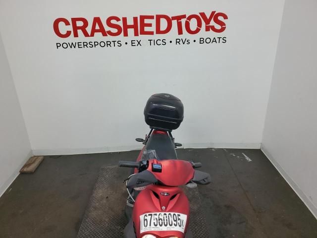 2022 Genuine Scooter Co. Roughhouse 50