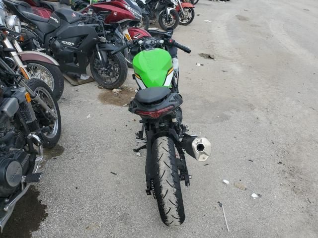 2025 Kawasaki EX500 H