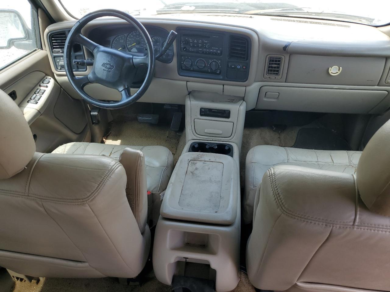 2001 Chevrolet Suburban C1500