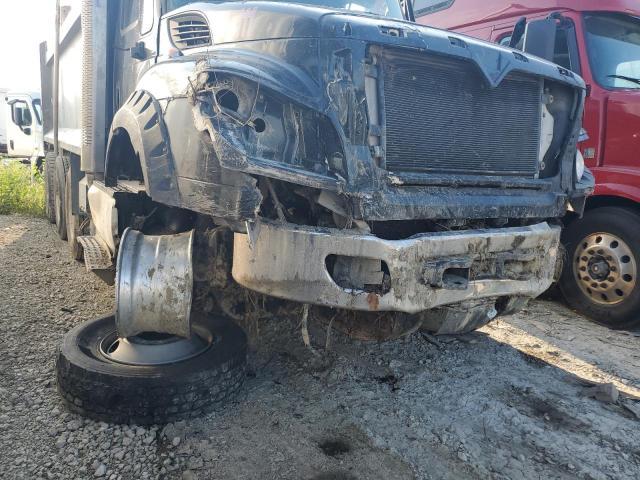 2016 International 7600 Dump Truck
