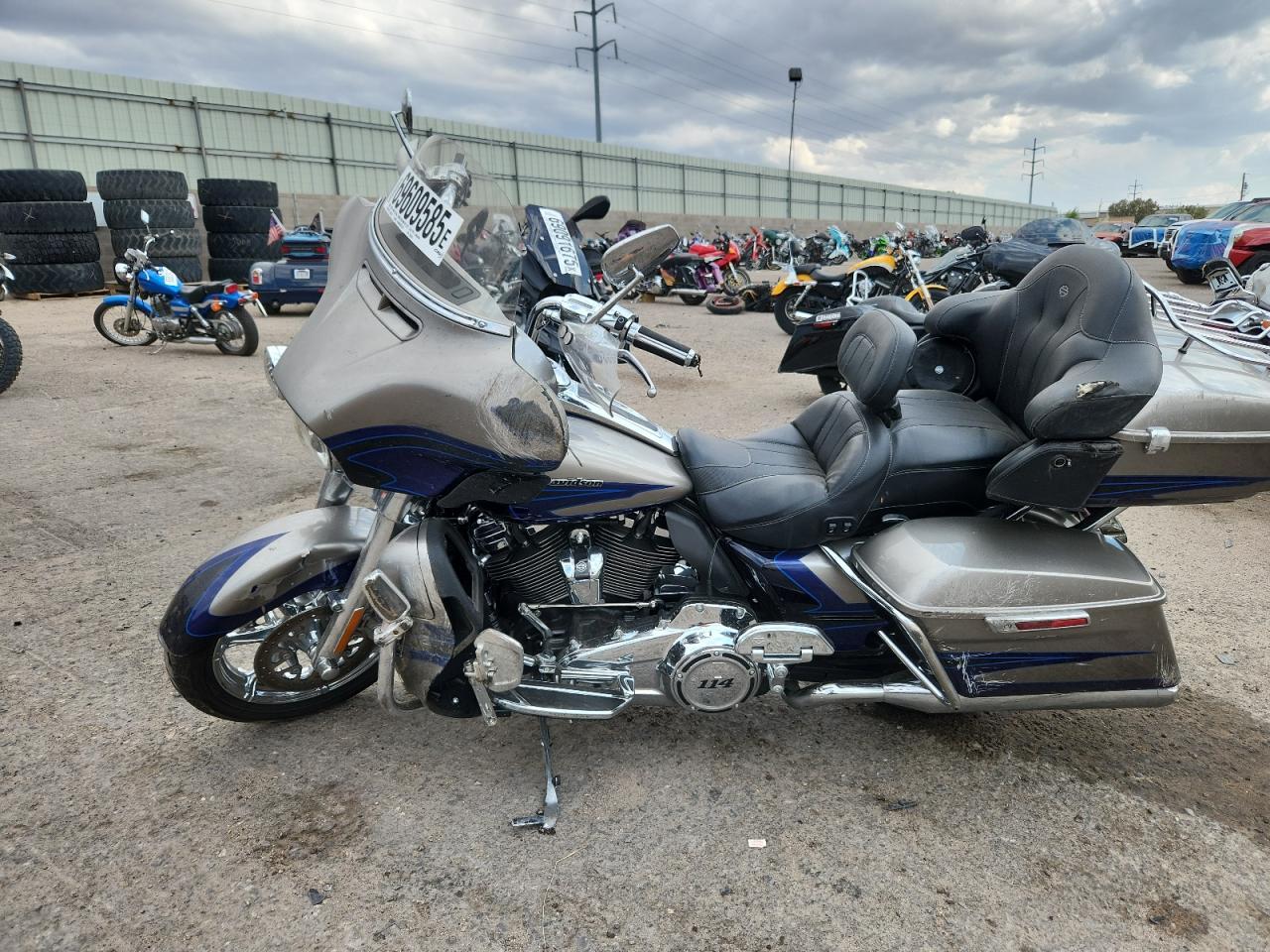 2017 Harley-Davidson Flhtkse CVO Limited CVO Limited