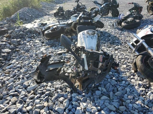 2016 Yamaha YZFR3