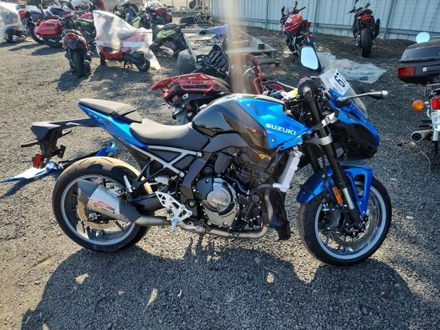 2024 Suzuki GSX800 F