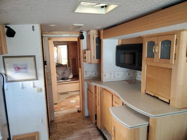 2002 Workhorse Custom Chassis 2003 Workhorse Custom Chassis Motorhome Chassis W2