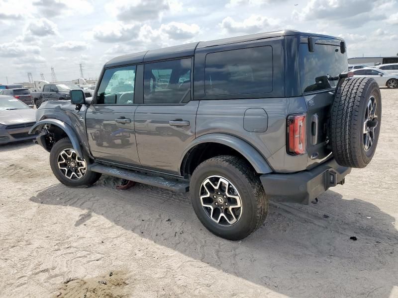 2024 Ford Bronco Outer Banks