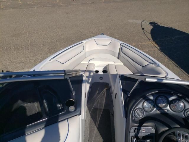 2004 Sanger Boat