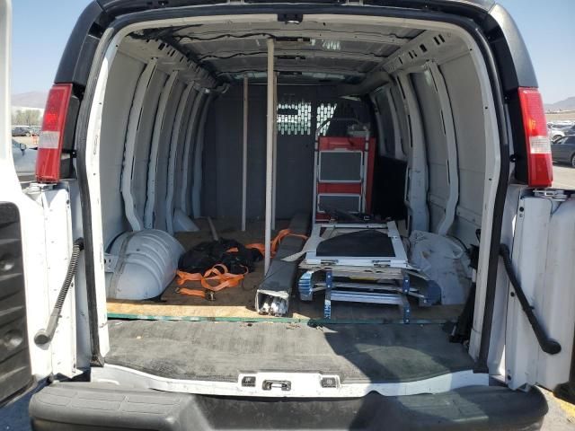 2021 Chev Express G3500