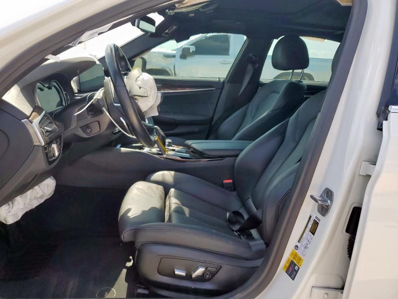 2018 BMW 530E