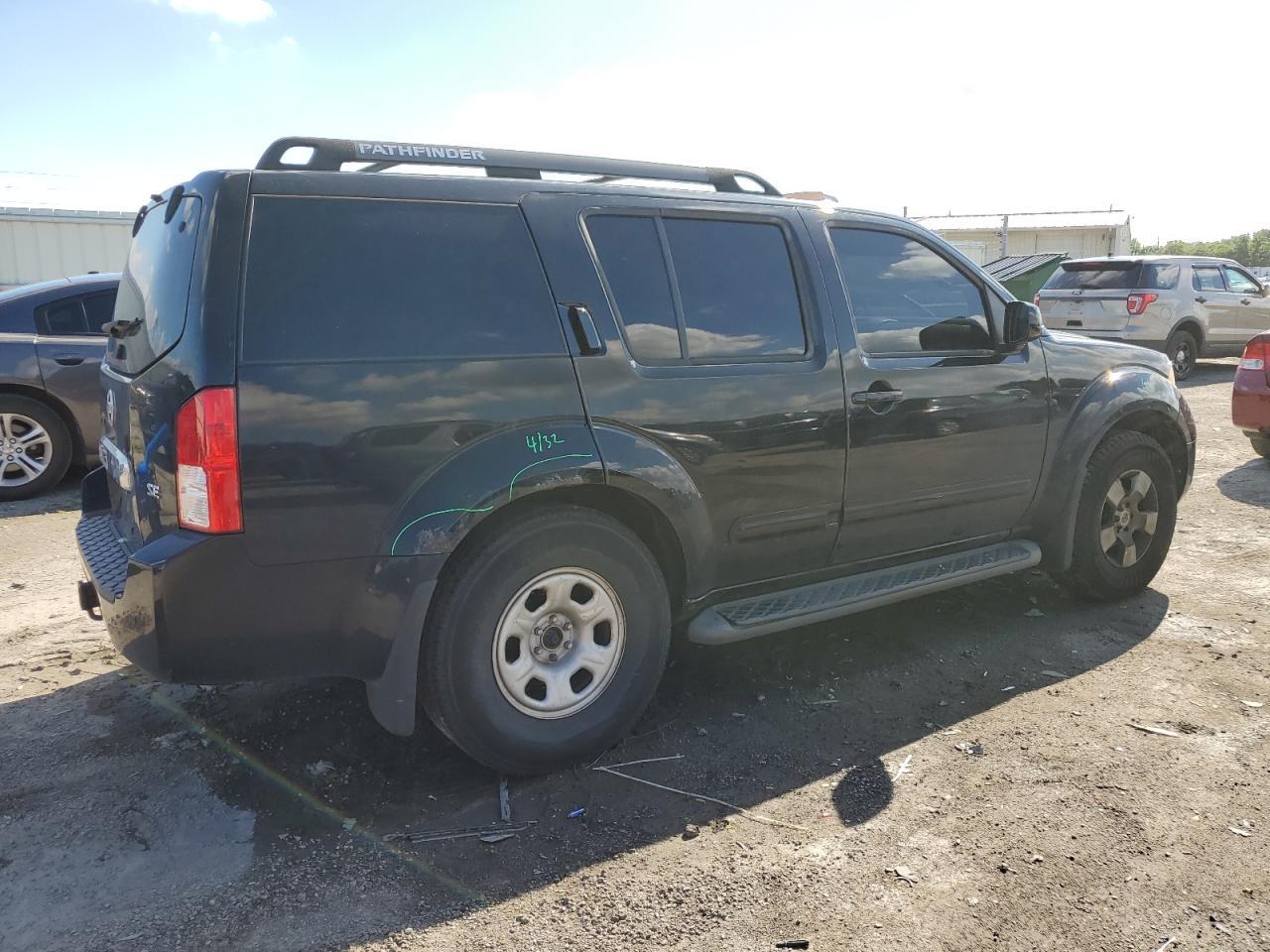 2006 Nissan Pathfinder le