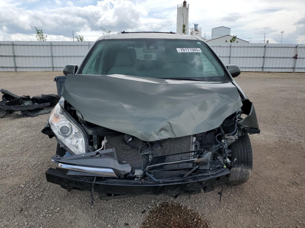 2020 Toyota Sienna xle