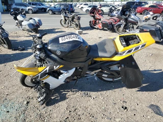 2002 Yamaha YZFR1