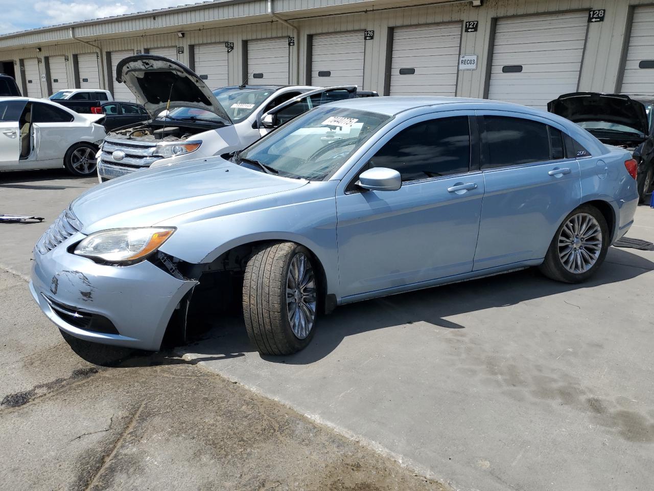 2012 Chrysler 200 lx
