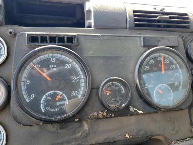 2018 Freigliner 2018 Freightliner Cascadia 125 Semi Truck