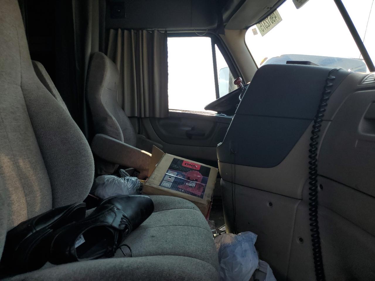 2015 Freigliner Cascadia 125