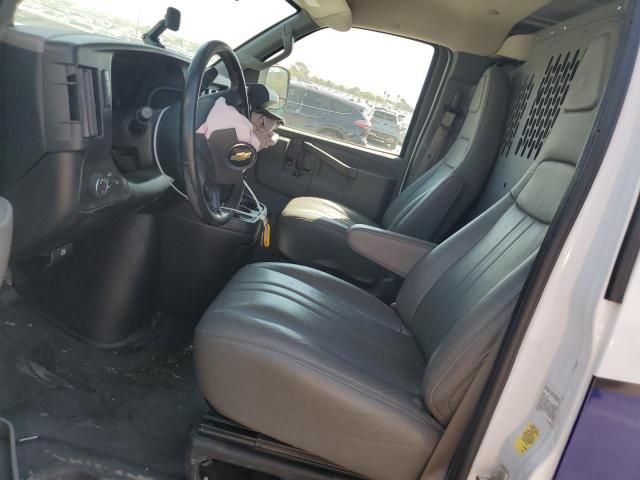 2021 Chev Express G3500