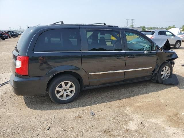 2011 Chrysler Town & Country Touring