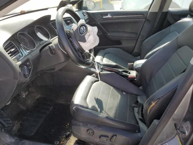 2015 Volkswagen Golf TDI