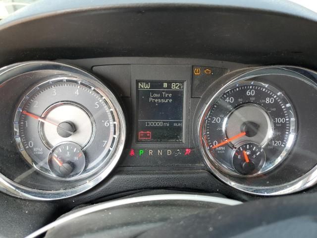 2011 Chrysler Town & Country Touring