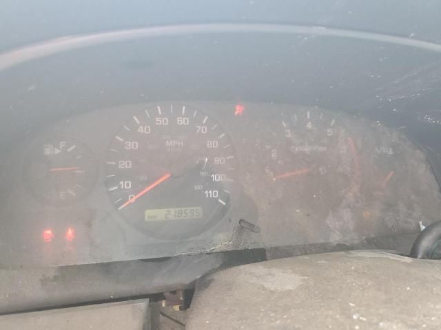 2001 Nissan Frontier King Cab XE
