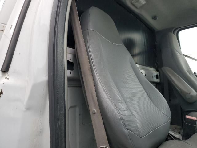 2009 Ford F750 Super Duty Service Truck